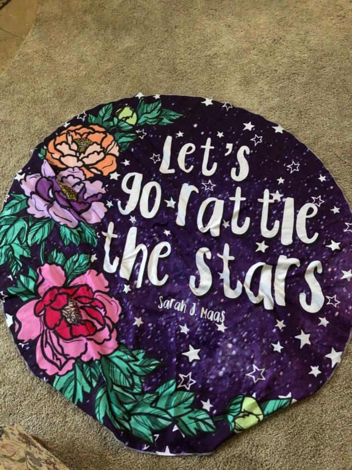 “Rattle the stars” Throne Of Glass Tapestry (Sarah J Maas)
