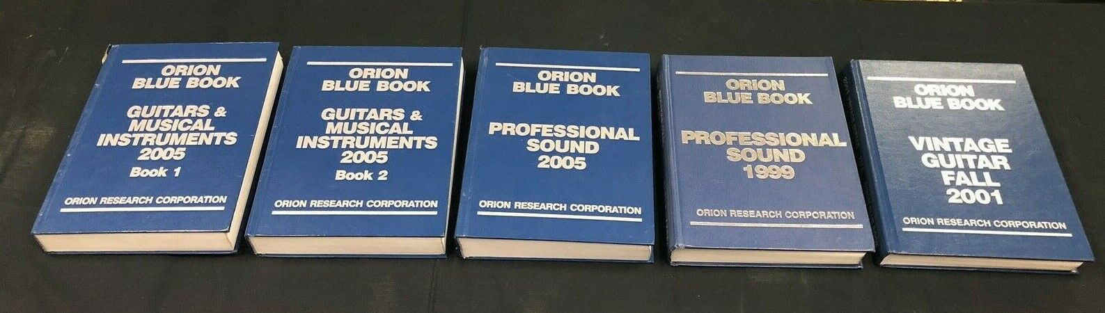 ORION BLUE BOOK SET