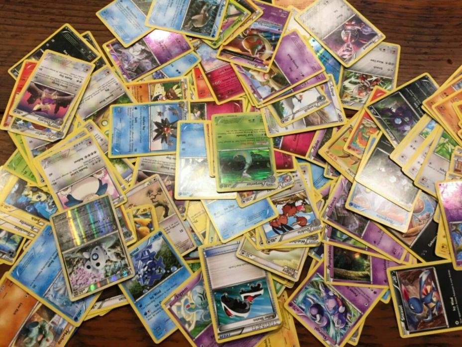 lot of well over 100 Pokemon Cards 1999 2000 2007 2008 2009 2010 2011 2012 2014