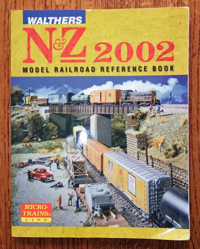 Walther's N & Z Scale 2002 Model Railroad Reference Book. Excellent. 456 pages.