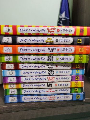 Diary of a Wimpy Kid: Diary of a Wimpy Kid Box of Books (Books 1-10) by Jeff Ki…