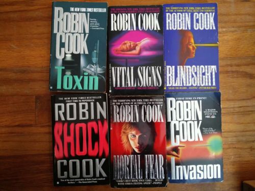 Lot of 19 ROBIN COOK,suspense, Medical Thriller paperbacks