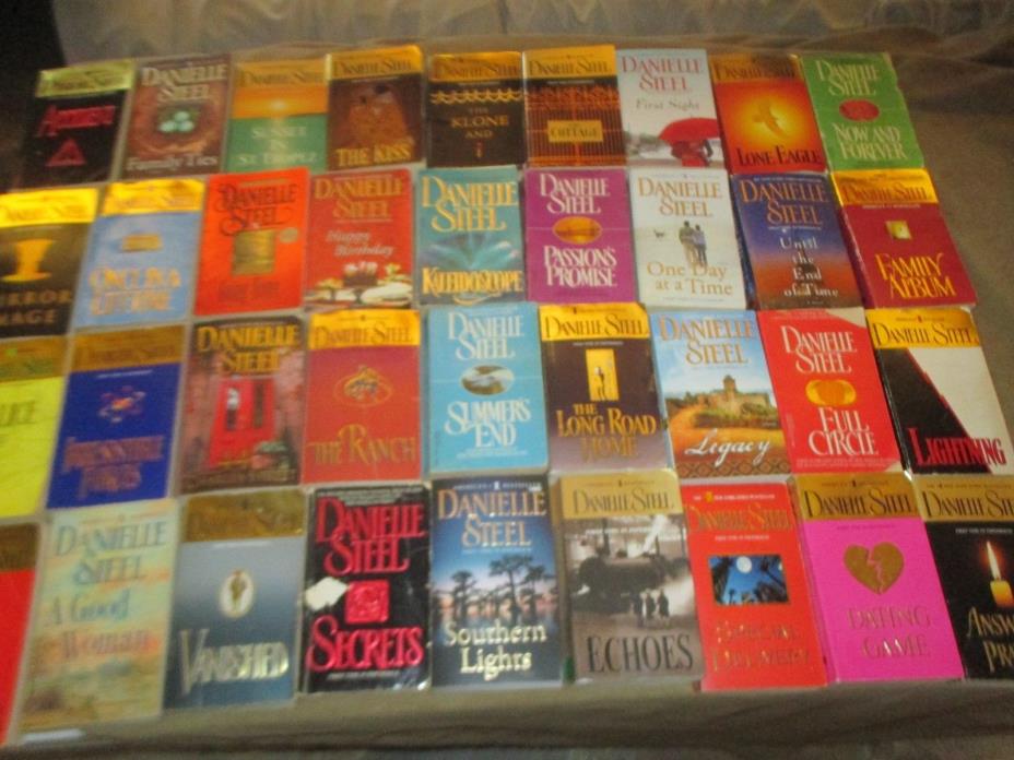 Huge Lot of 36 Danielle Steel Books Paperback  Romance