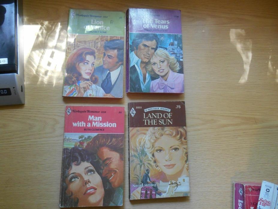 4 Vintage Harlequin Romane Novels Red Edge Paperback Books