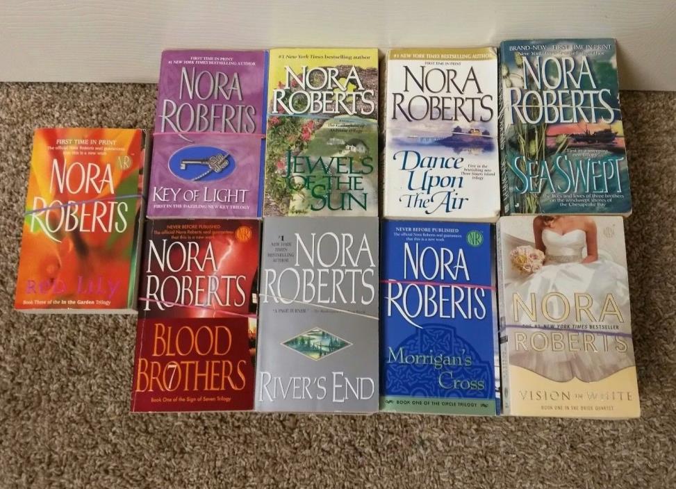 Lot of 29 Nora Roberts 8 Series Circle Brides Garden Key Sign 7 3 Sisters Bay