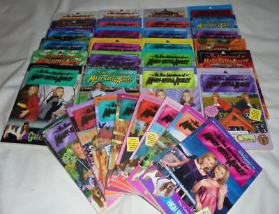 HUGE set of 32 The New Adventures of Mary-Kate & Ashley