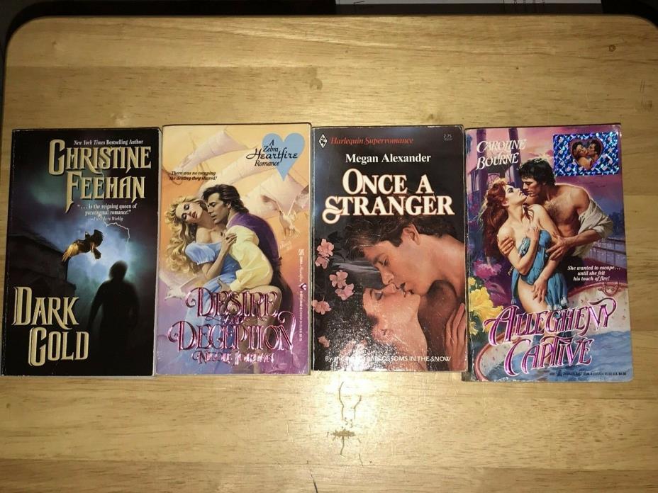 10 Romance Books - Box 38