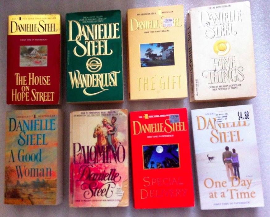 Lot 6-2 Danielle Steel - 8 Paperback Novels