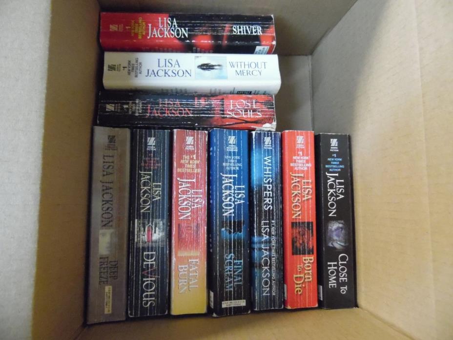 Large Lot of 22 Lisa Jackson Mystery, Thriller, Suspense Romance Paperbacks