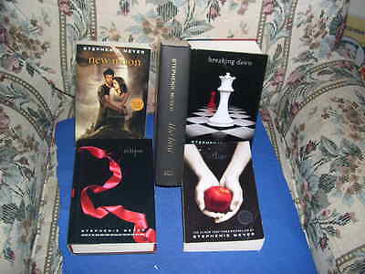 Stephenie Meyer Twilight Series 4 & The Host