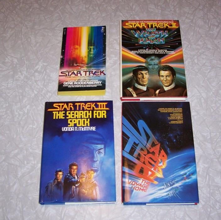 Lot of vintage STAR TREK Books, collectible