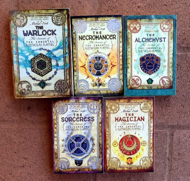 Lot of 5 THE IMMORTAL Books by Michael Scott*Magician*Alchemyst*Sorceress*Necrom