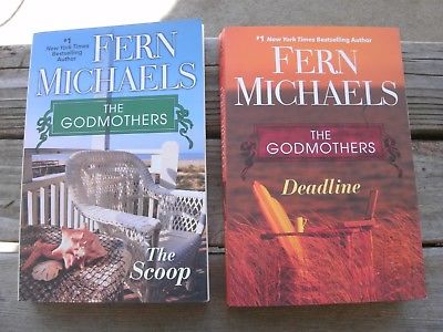 2 Fern Michaels Paperback Books, Lot of Two, The Godmthers Deadline & The Scoop
