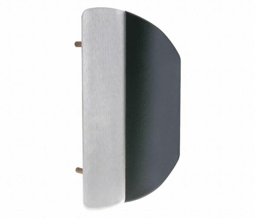 IVES VR810NLV 32D Door Pull