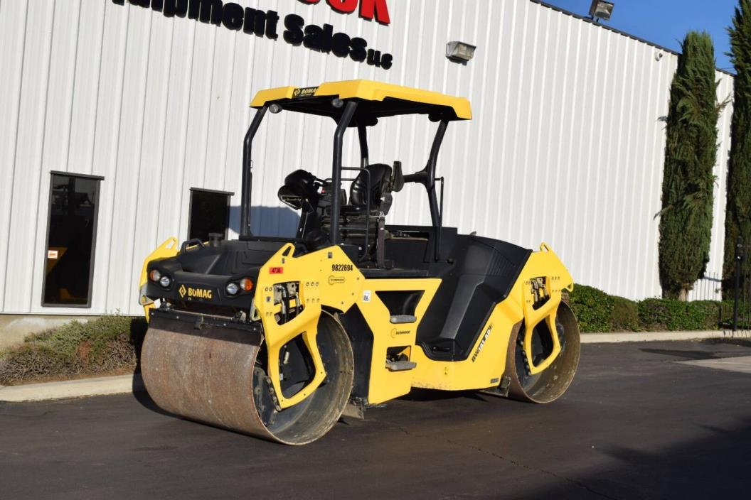 2015 Bomag BW141AD-5 Tandem Vibratory Compaction Roller 412 Hours