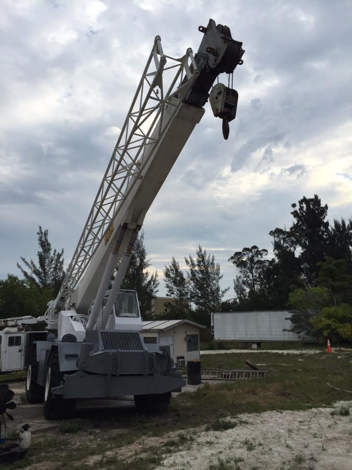 OMEGA -  P & H 40 ROUGH TERRAIN CRANE