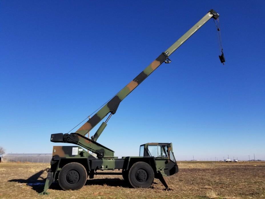 Terex 7.5 ton Rough Terrain Crane Only 23 hours!