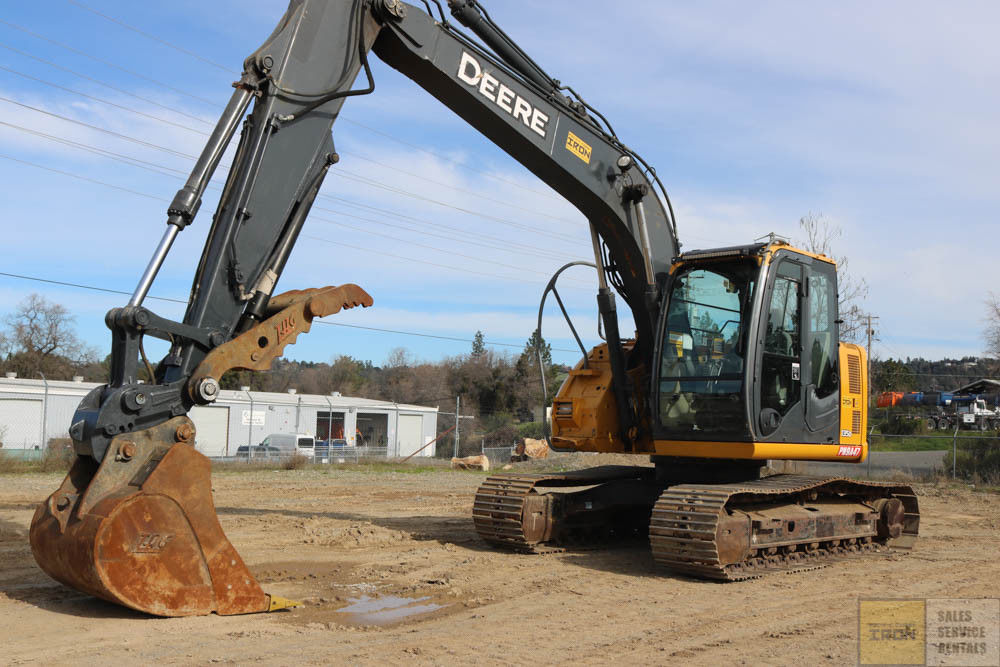 2012 DEERE 135D CRAWLER EXCAVATOR 3200HRS HYD THUMB Q/C TIER 3 LONG ARM AUX HYD