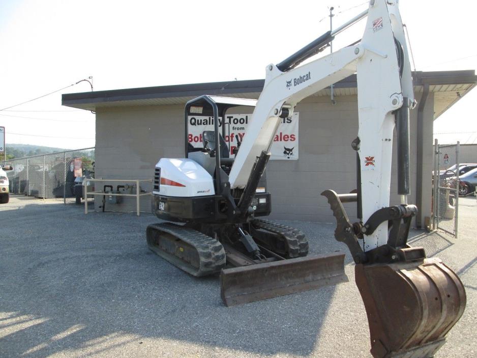 2011 Bobcat E42 Mini Excavator, 1241 Hours, 42 HP Diesel, Hydraulic Thumb, OROPS