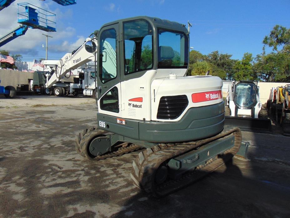 2013 BOBCAT E-85M 