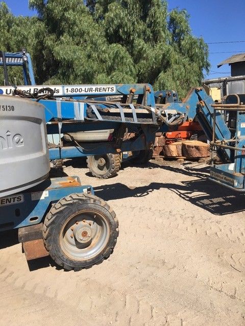 LOT OF 4 GENIE Z-45/25J RT ARTICULATING BOOM JIB LIFT MAN LIFT