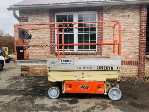 2012 JLG 1930ES Drivable Scissor Lift Man Lift Electric Extendable Platform
