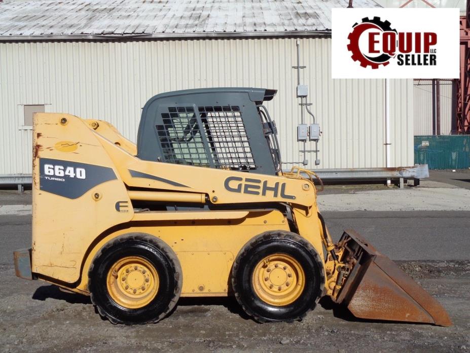 GEHL 6640 Turbo Skid Steer Loader - Enclosed Cab - Auxiliary Hydraulics