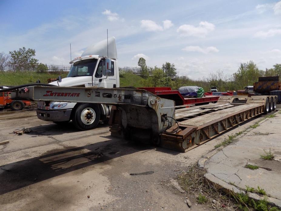 1999 Interstate 55-TON Lowboy Trailer / Tri Axle / Air Ride