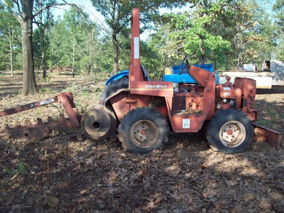 DITCH WITCH TRENCHER