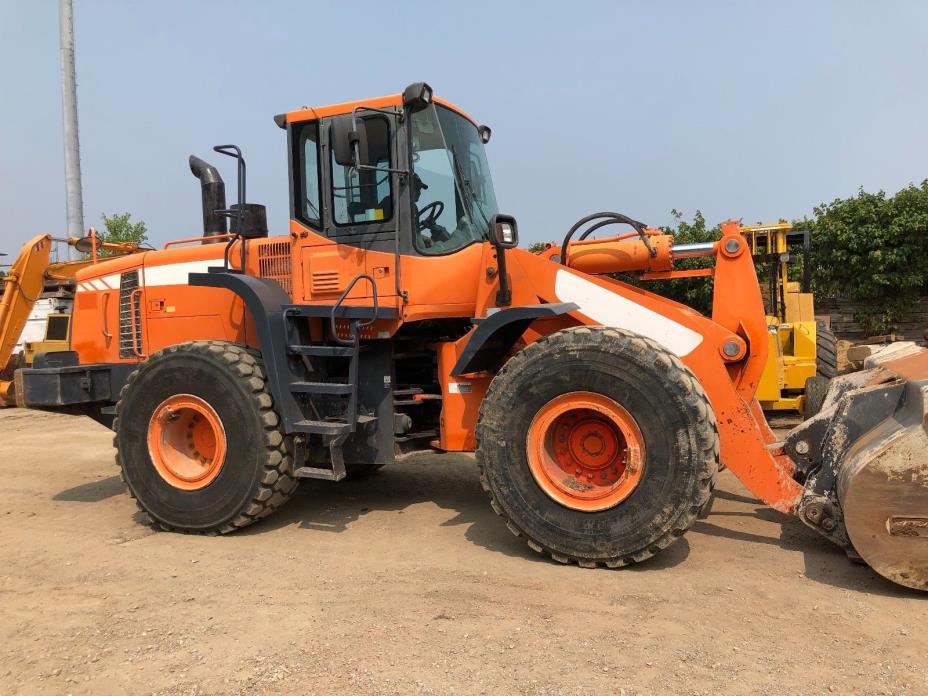 2012 Doosan DL300 4.5yd Wheel Loader; One Owner, TX Machine