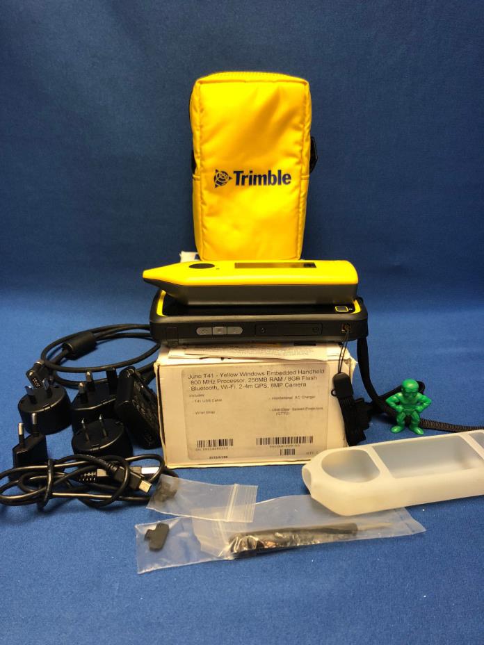 Trimble Juno T41/5-BW and InfoChip RDR-HF-BTDISP1 Handheld Data Collection Kit