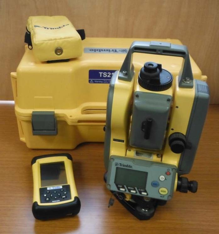 Trimble TS215 Total Station and RECON Data Collector With Software & Accessories