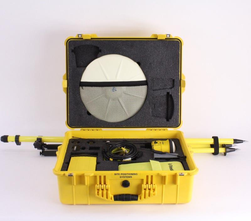 Trimble UHF SPS855 & SPS985 Base Rover GNSSGPS Receiver Kit w/ TSC3 SCS900