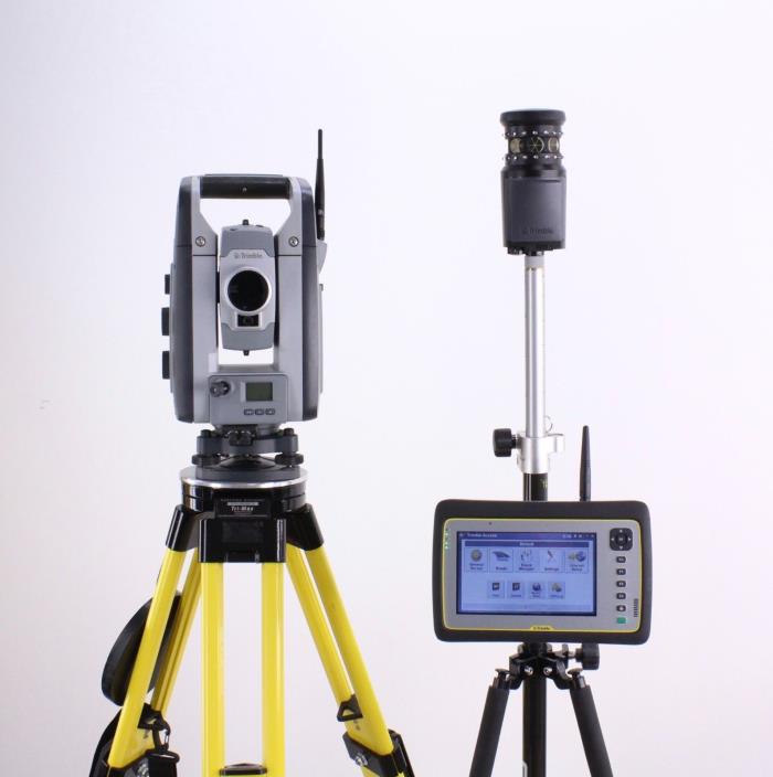 Trimble S8 1