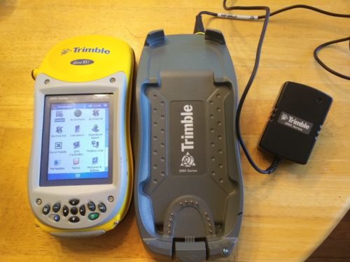 Trimble Geo XH GeoExplorer 2005 Series 60950-00 & base & charger with ArcPad 10