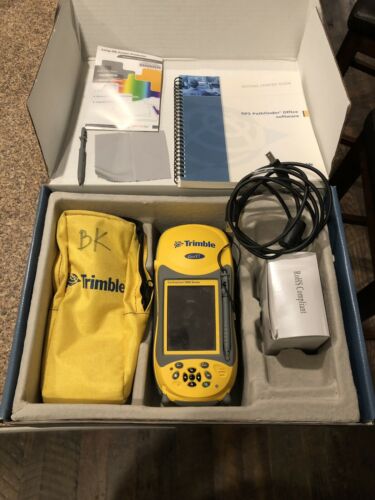 Trimble Geo XT 2008 Series Geo Explorer with TerraSync v4.1 charger, 2 x stylus