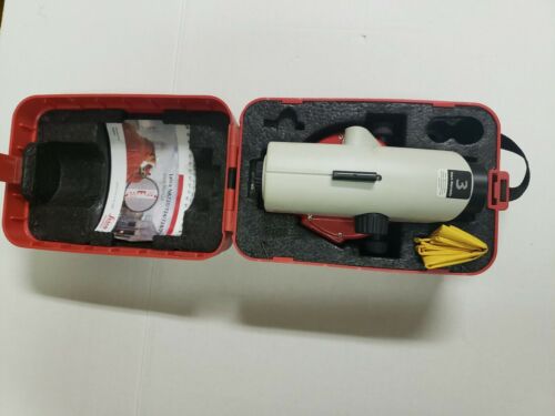 Leica NA730 Automatic Level w/Hard Case (MUST SEE)