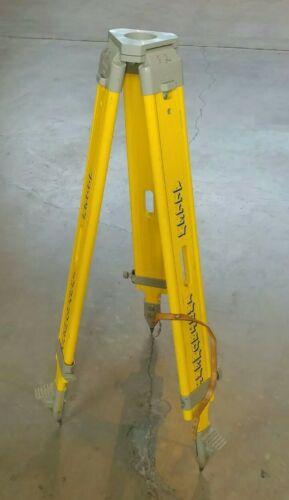 Sokkia Heavy Duty Wood/Fiberglass Tripod Survey Equipment ~ 2