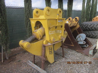 2011 SEC hydraulic concrete crusher, pulverizer, processor