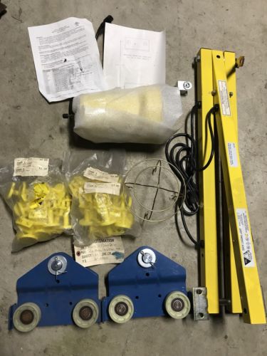 NEW TRI LITE MARS DL-60 DOCK LIGHT SYSTEM WITH RAILS AND EXTRAS