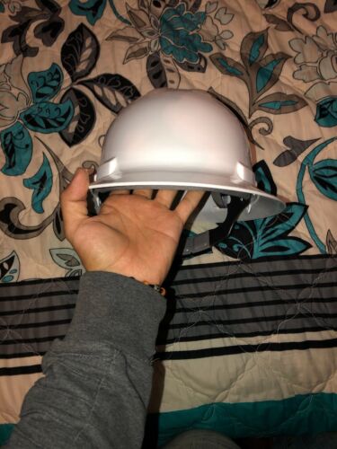 Radians Full Brim Hard Hat with 4 Point Ratchet Suspension, White