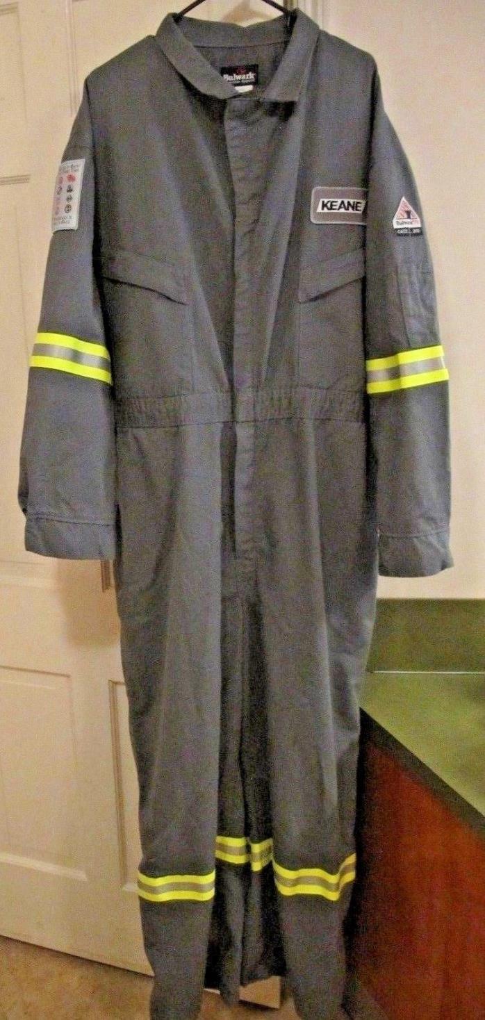 Bulwark Protective Coveralls Overalls Flame Resistant Size 54 x 31 inseam NICE!