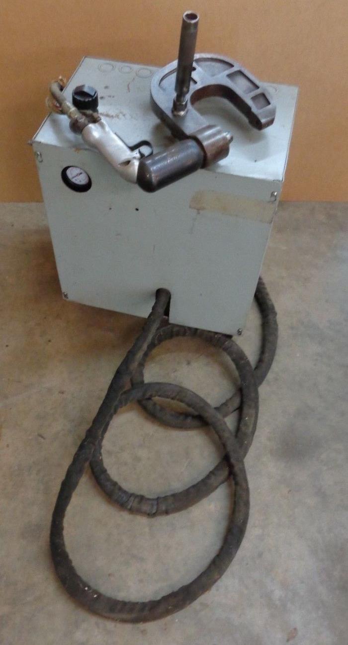 MICHIGAN PNEUMATIC TOOL PNEUDRAULIC RIVETER MP-HCS-1000D    STK 17496