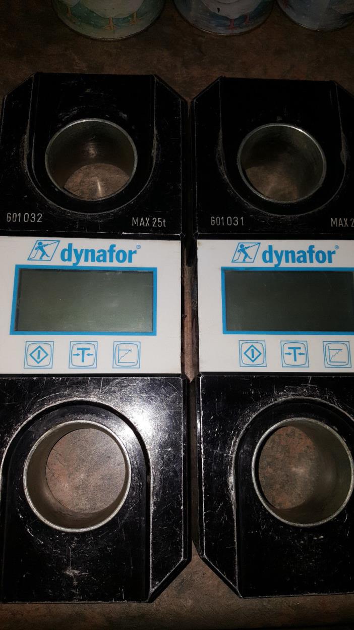 TWO DYNAFOR LOAD INDICATORS, 25 TONS CAPACITY EACH