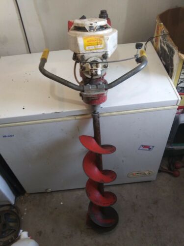 Ardis Quick Digger  Ice Auger  Model # 60-G Gas Power 8