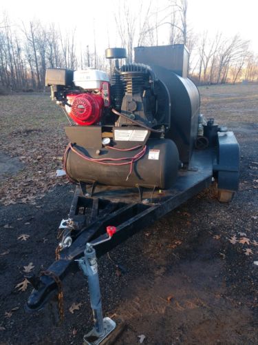 400 Gallon Asphalt Sealcoating Trailer Spray Unit
