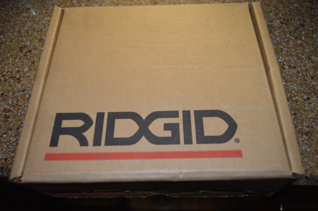 Ridgid 97065 811A Universal Quick Opening Right Hand Oiling Die head 1/8 -2