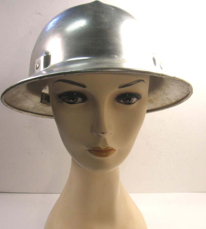 VINTAGE JACKSON QUALITY PRODUCTS FULL BRIM ALUMINUM SAFETY HARD WORK HAT