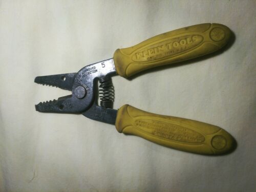 Vintage Klein tools 11045 wire strippers cutters 10-18 AWG USA yellow handles  5