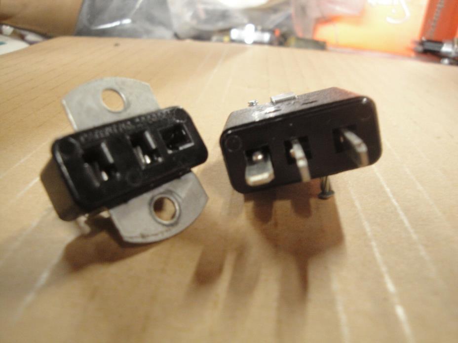 1 Pair Cinch Jones P303CCT male cable- S303AB female chassis -  3 Pin connector